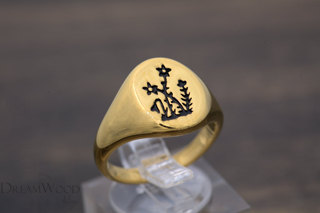 Gold Engraved Flower Patch Ring - Dreamwood Rings - DreamWood Custom