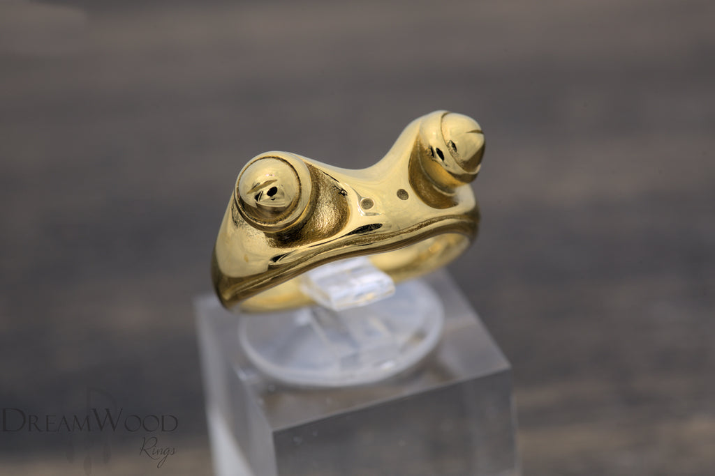 Gold Frog Face Ring - Dreamwood Rings